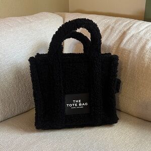 Black Sherpa March Jacobs The Tote Bag